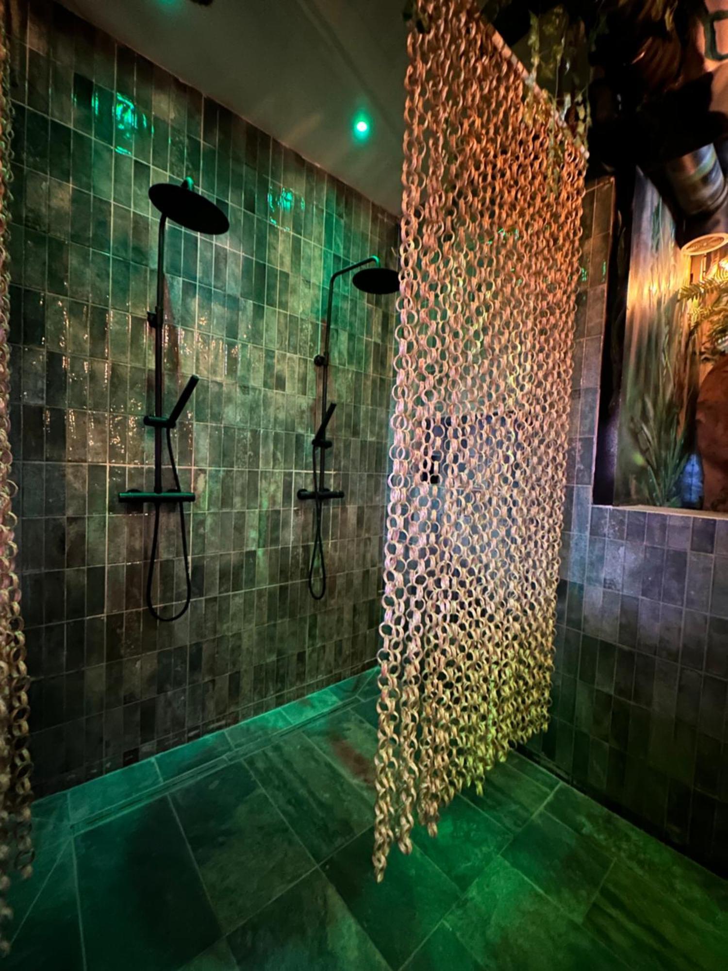 Jungle Spa Bed & Breakfast Dunkirk Екстериор снимка